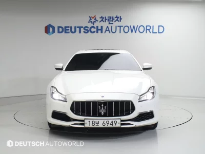 Maserati QUATTROPORTE