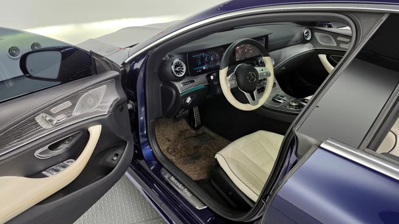 Mercedes-Benz CLS-Class