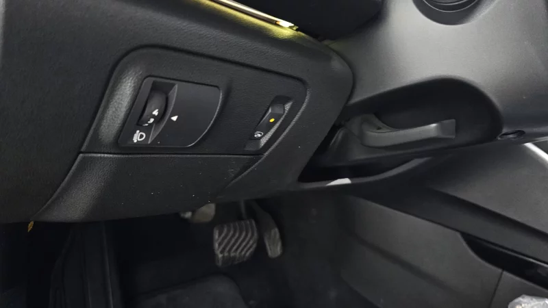 Renault SM6