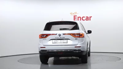 Renault QM6
