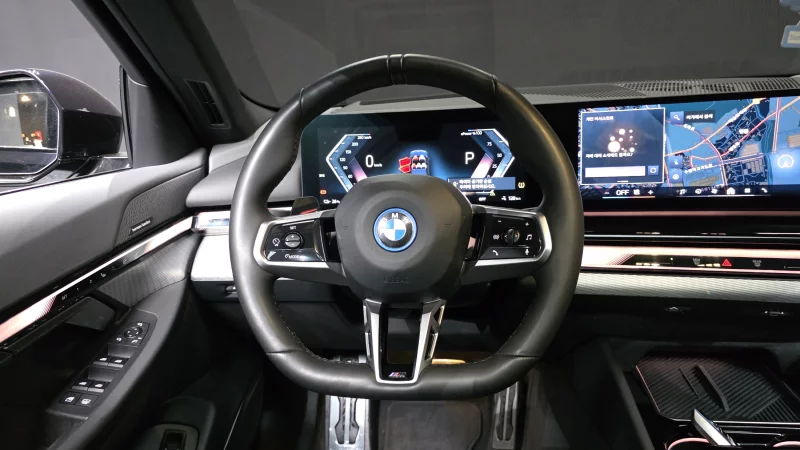 BMW i5
