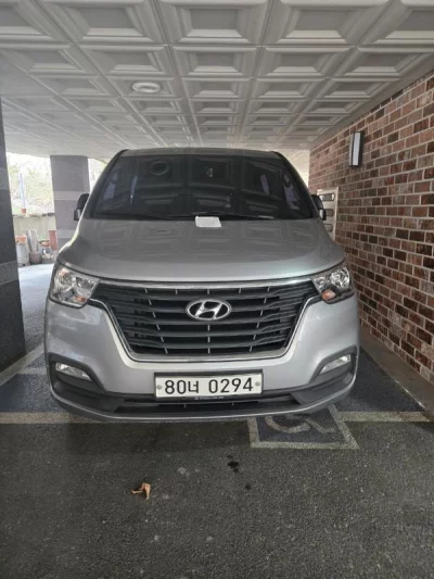 Hyundai Grand Starex