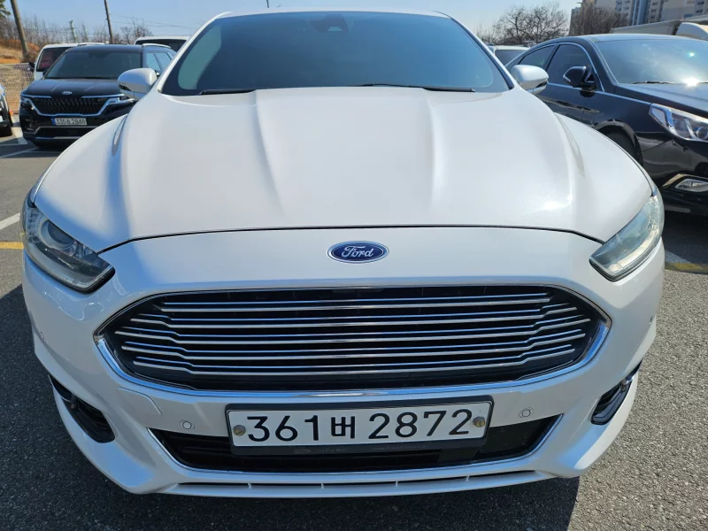 Ford FUSION