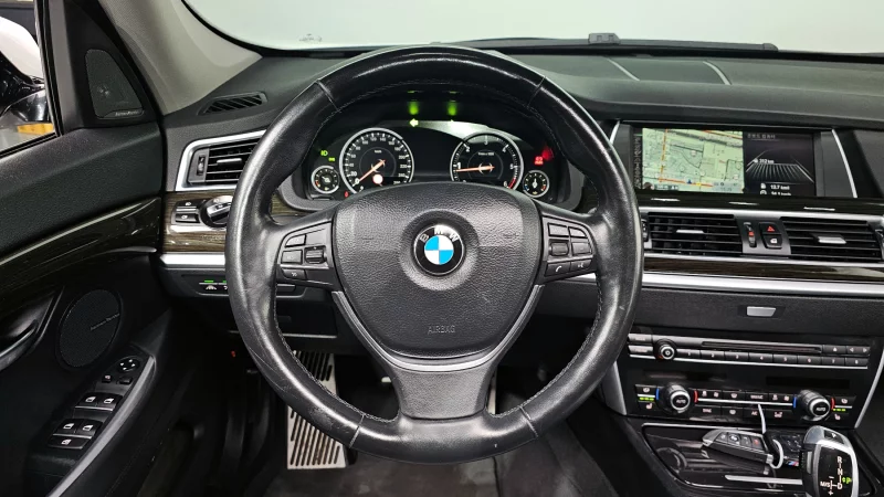 BMW 5-Series Gran Turismo