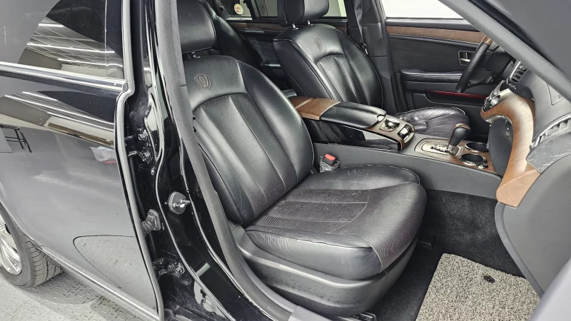 SsangYong Chairman W