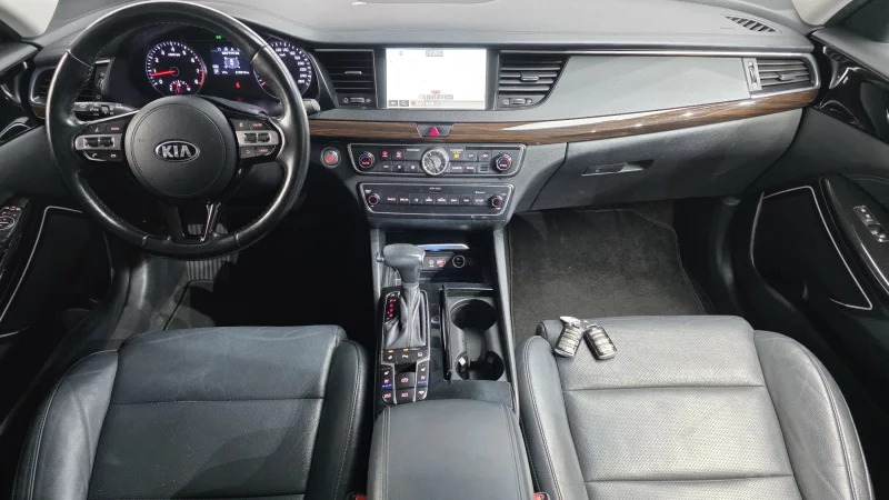 Kia K7