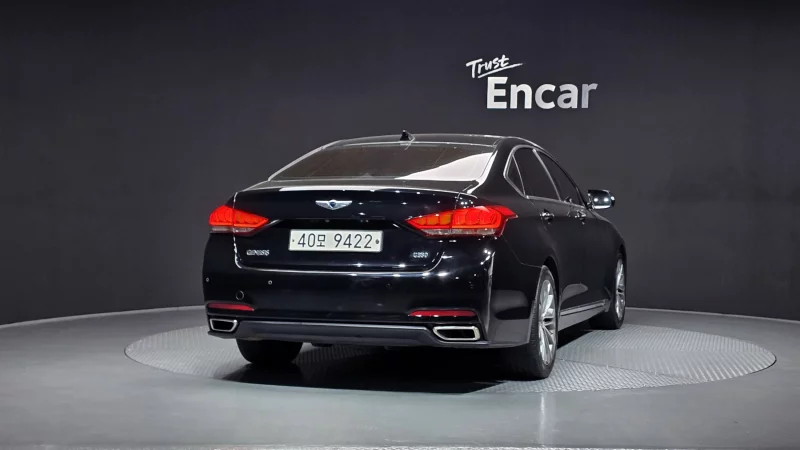 Hyundai Genesis