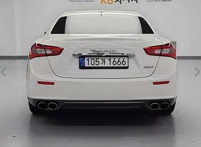 Maserati GHIBLI