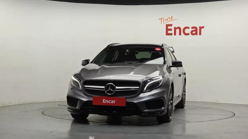 Mercedes-Benz GLA-Class