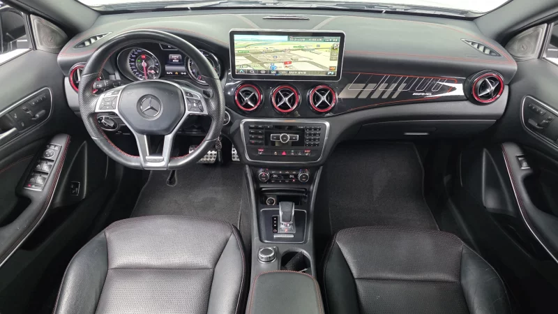 Mercedes-Benz GLA-Class