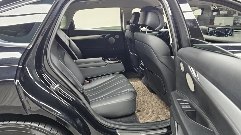 Genesis Electrified G80