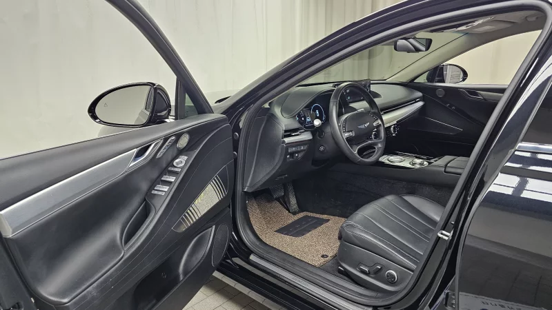 Genesis Electrified G80