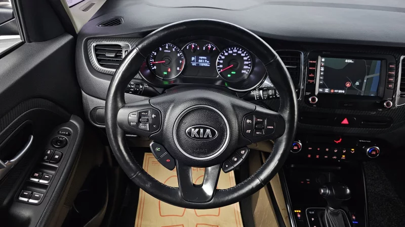 Kia Carens