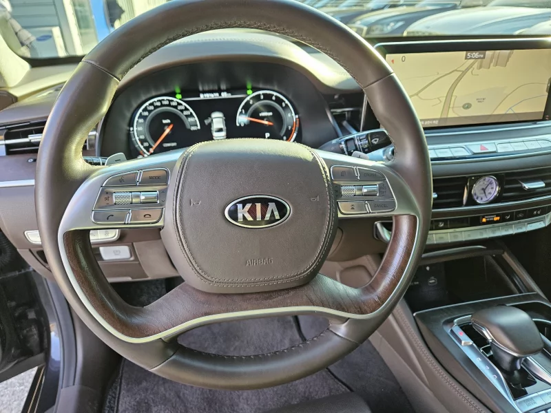Kia K9