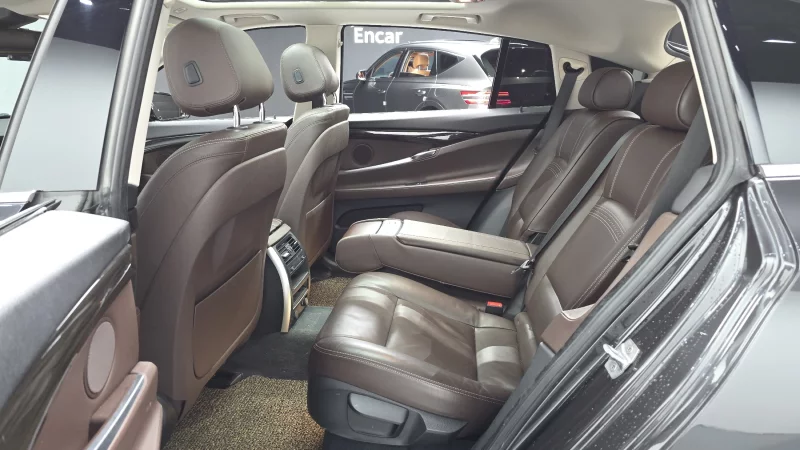 BMW 5-Series Gran Turismo