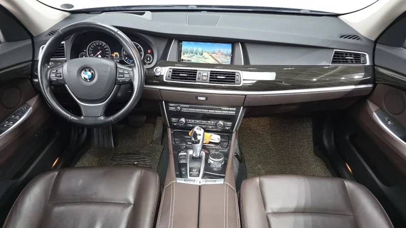 BMW 5-Series Gran Turismo