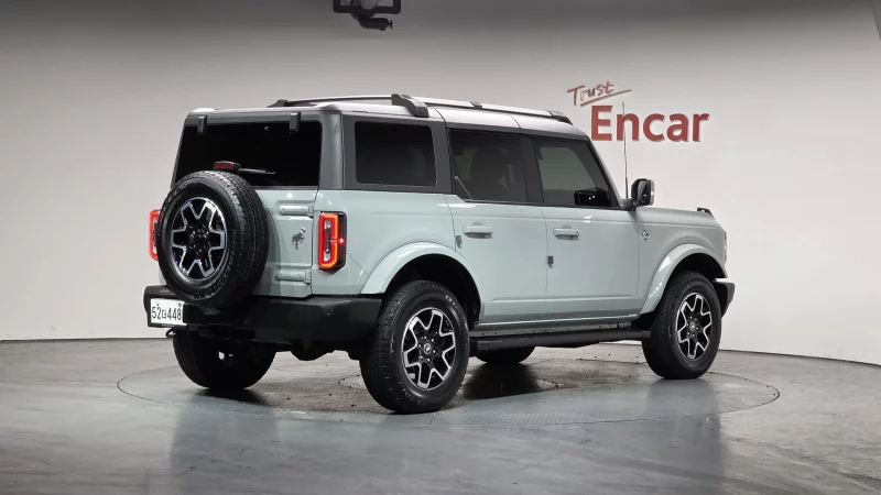 Ford Bronco