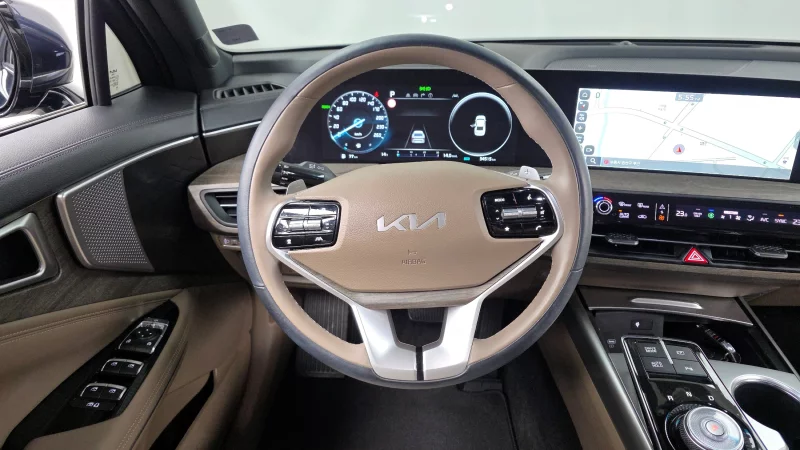 Kia K8