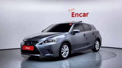 Lexus CT200h