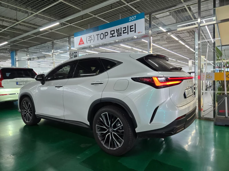Lexus NX350h