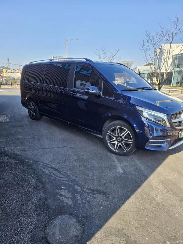 Mercedes-Benz V-Class