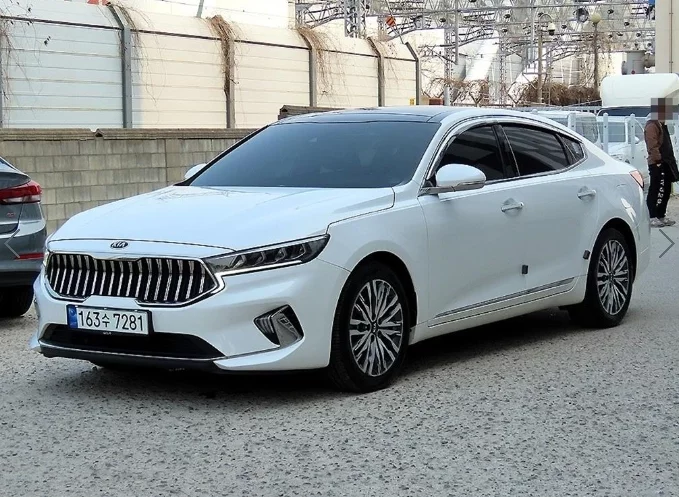 Kia K7