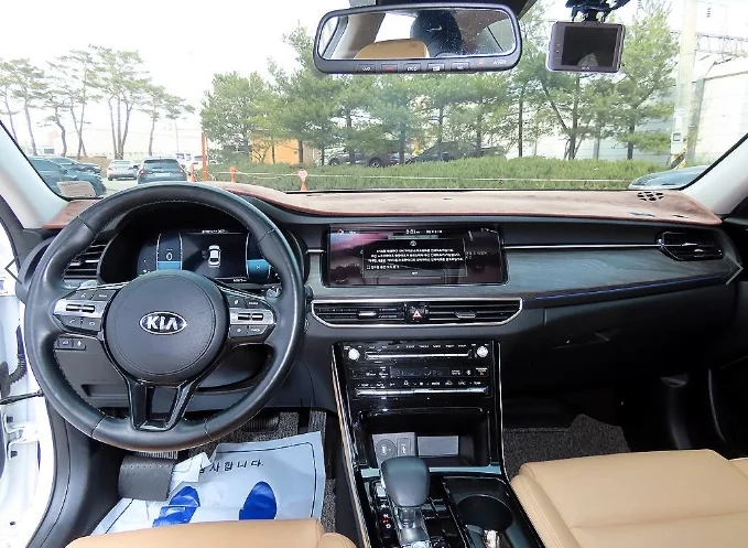 Kia K7