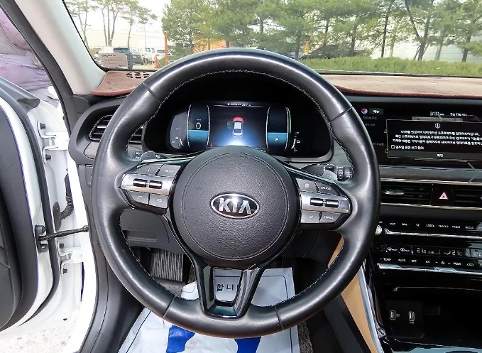 Kia K7