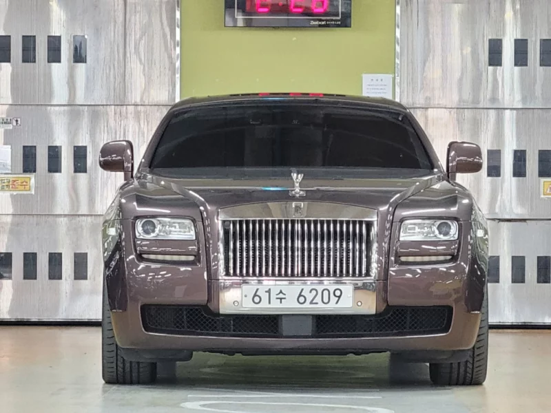 Rolls-Royce GHOST