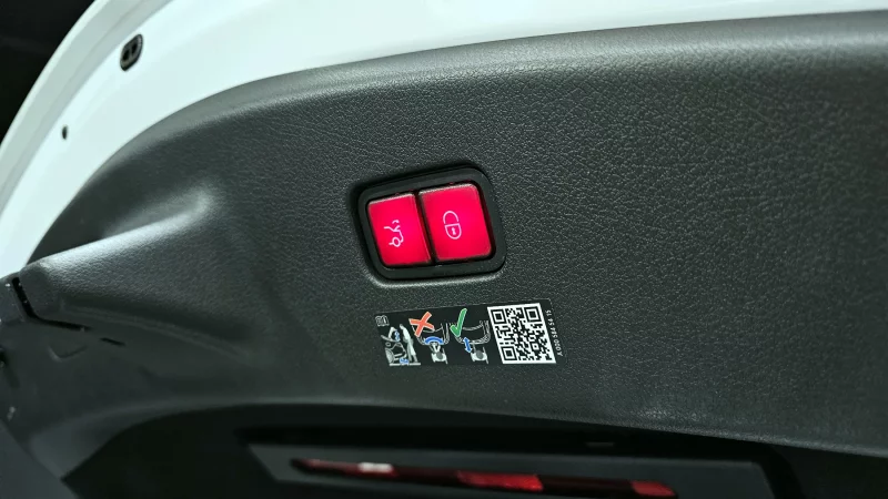 Mercedes-Benz CLE-Class