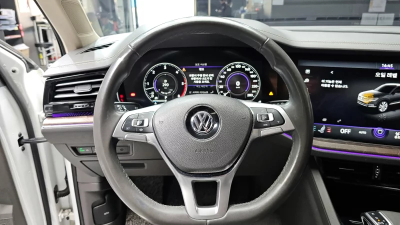 Volkswagen Touareg