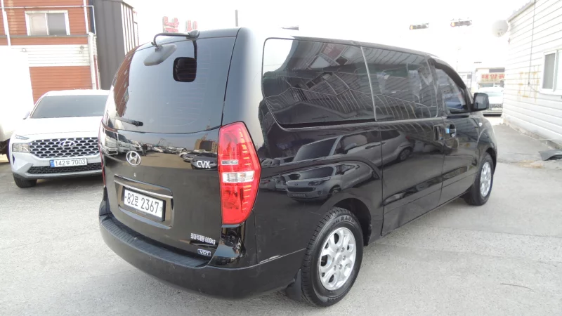 Hyundai Grand Starex