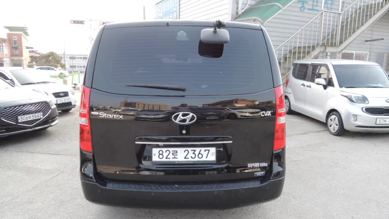 Hyundai Grand Starex