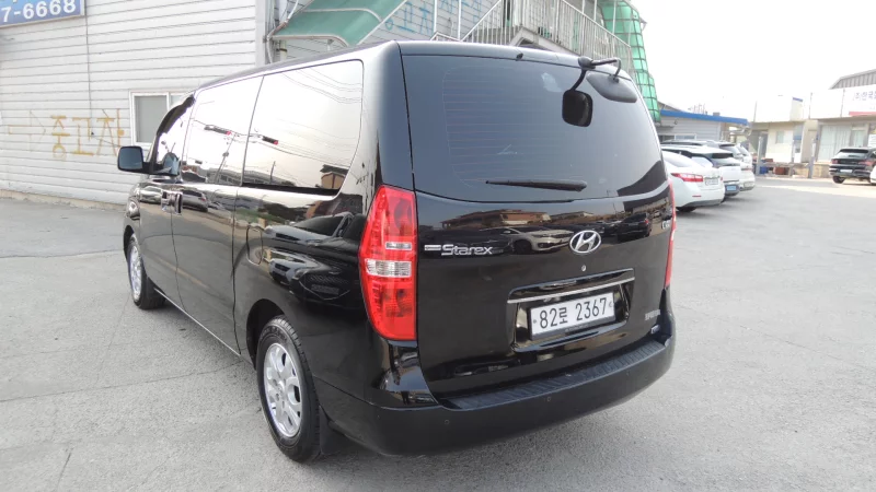 Hyundai Grand Starex