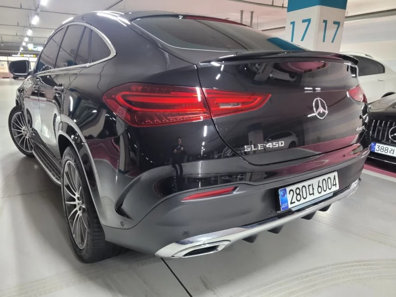 Mercedes-Benz GLE-Class