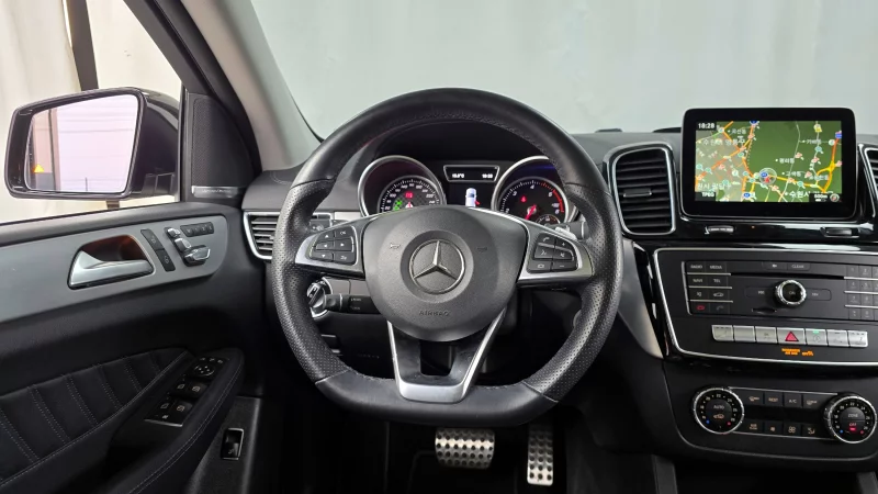 Mercedes-Benz GLE-Class
