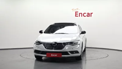 Renault SM6