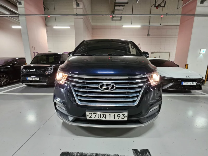 Hyundai Grand Starex
