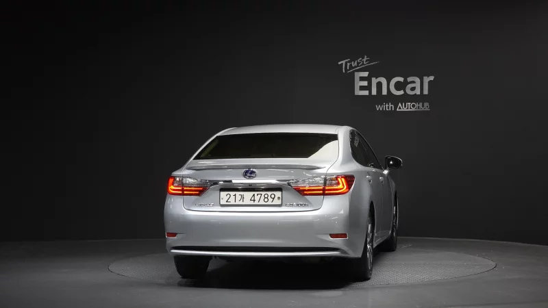 Lexus ES300h