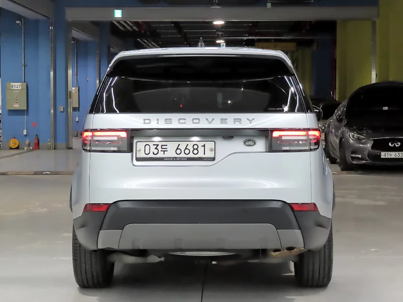 Land Rover DISCOVERY