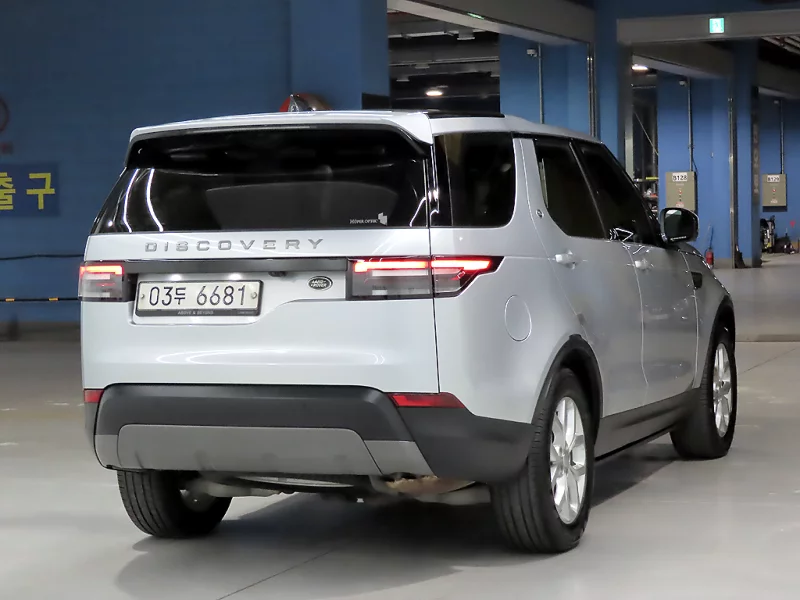 Land Rover DISCOVERY
