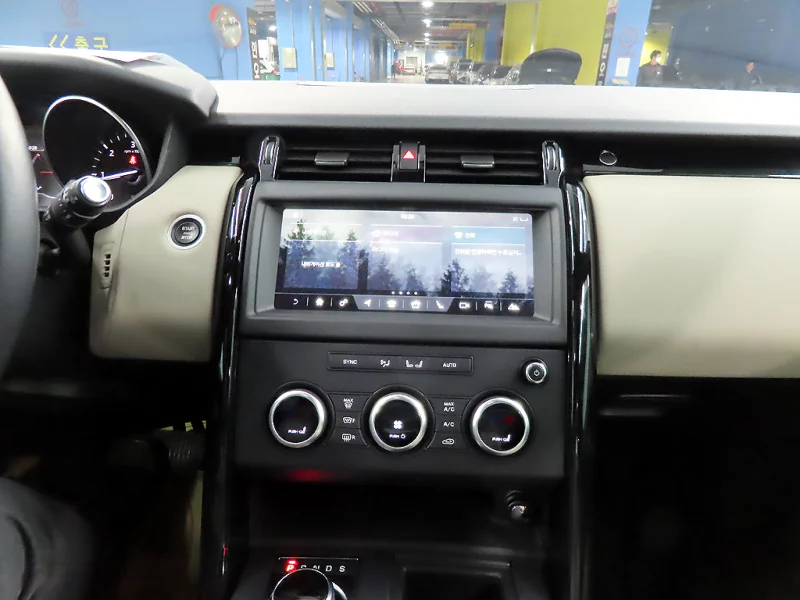 Land Rover DISCOVERY