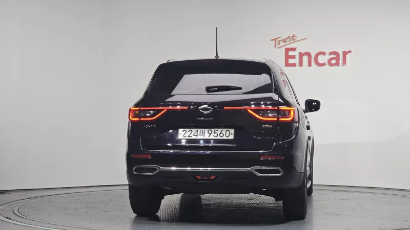 Renault QM6