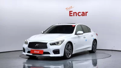 Infiniti Q50