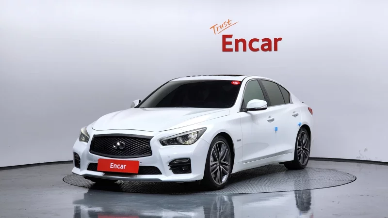Infiniti Q50