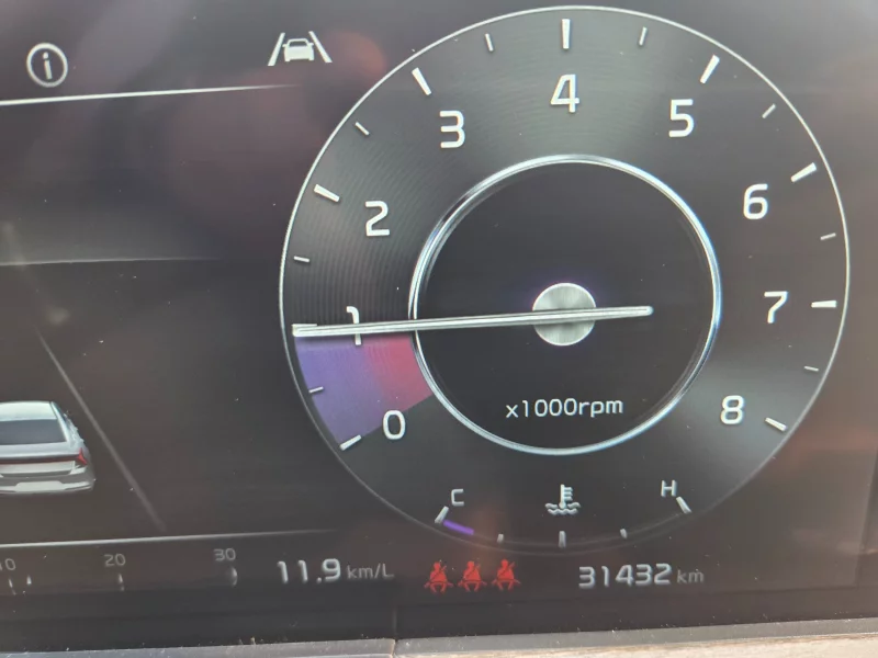 Kia K8