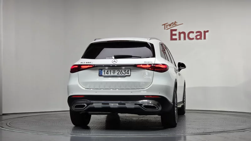 Mercedes-Benz GLC-Class