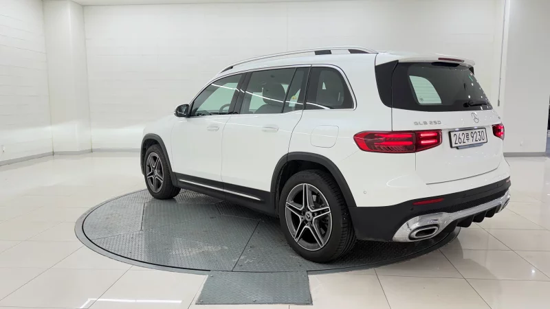 Mercedes-Benz GLB-Class