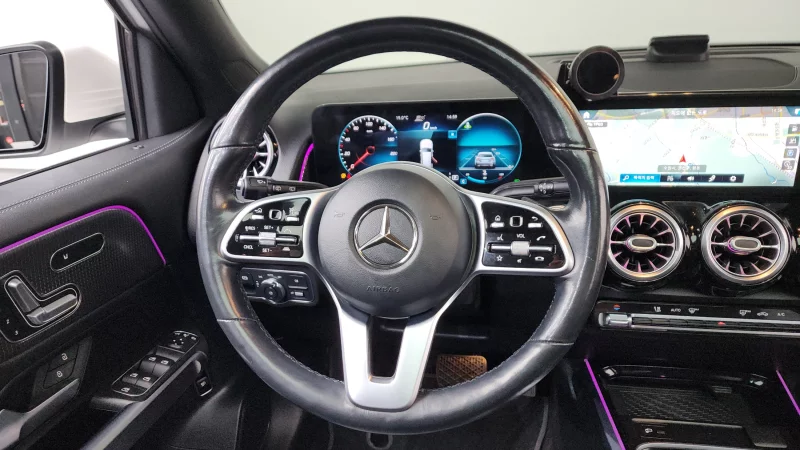 Mercedes-Benz GLB-Class