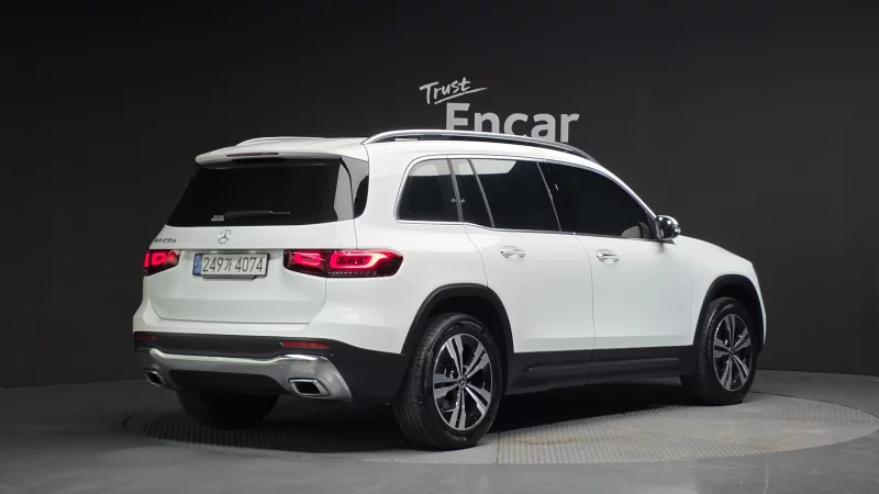 Mercedes-Benz GLB-Class